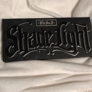 Kat Von D shade and light palette